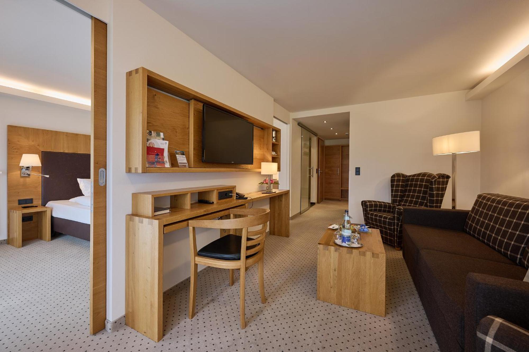 Schuele'S Wellnessresort & Spa Adults Only Oberstdorf Exterior photo